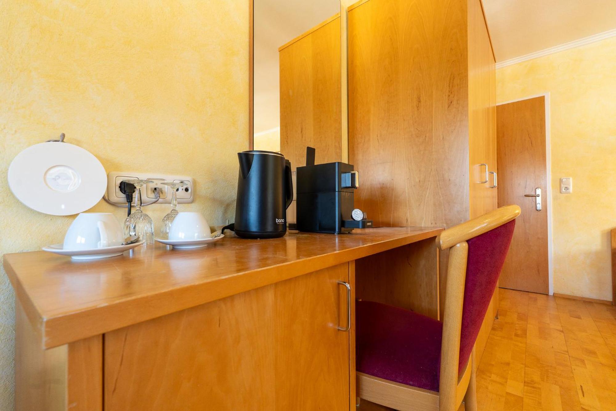 Whats-App Self-Check-In - Villa Maria Theresia 바드고이세른 객실 사진