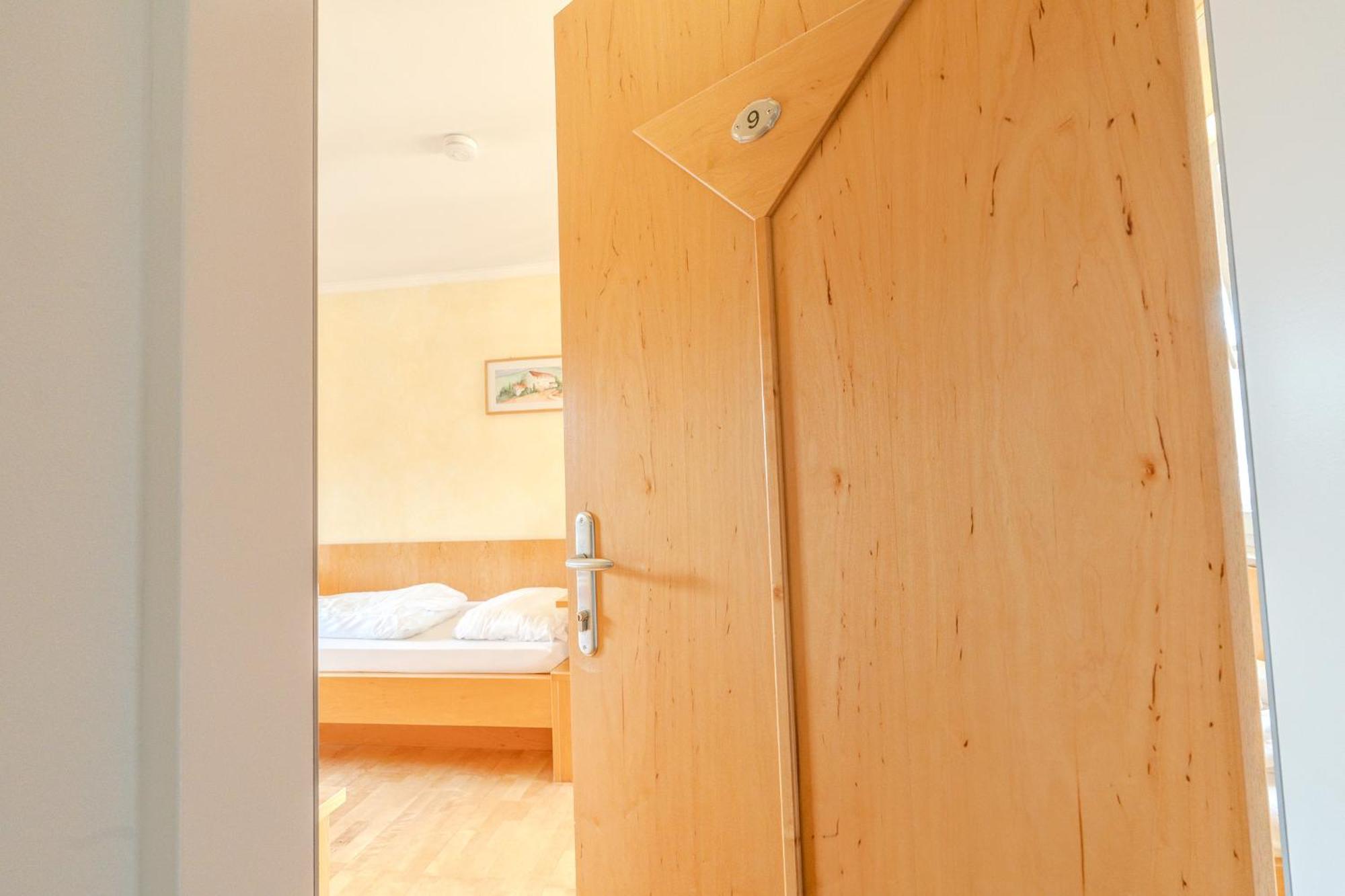 Whats-App Self-Check-In - Villa Maria Theresia 바드고이세른 객실 사진